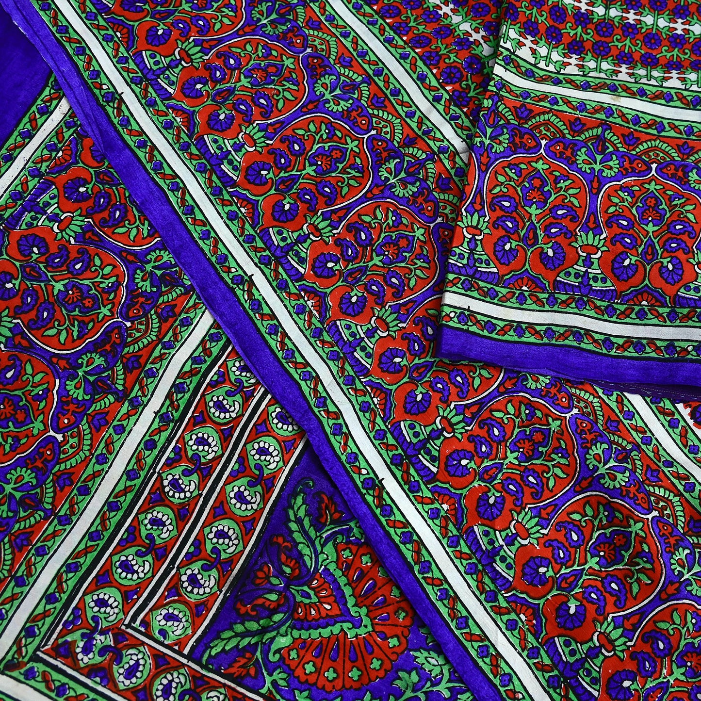 Indian Vintage Red & Purple Sarees 100% Pure Silk Printed Sari 6yd Sewing Craft Fabric DressMaking Soft For Crafting Quilting Upcycle