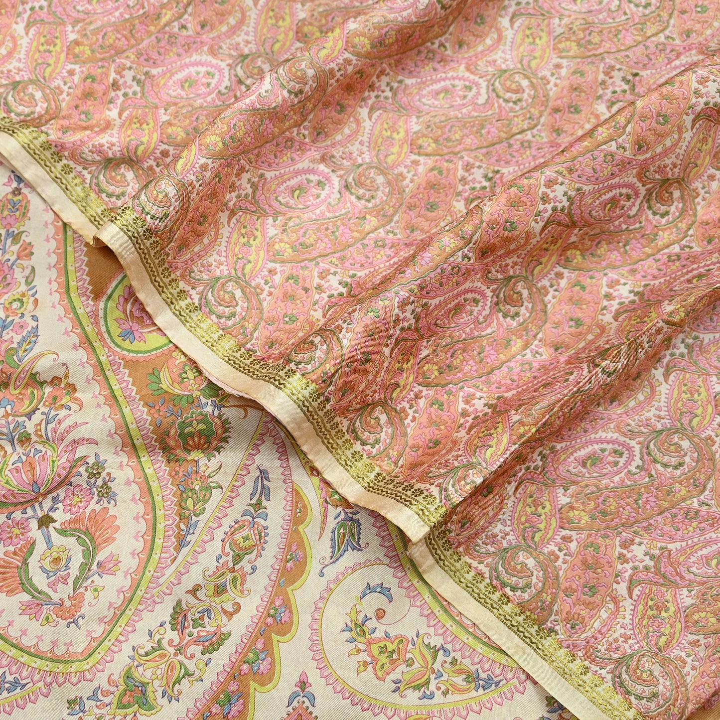Indian Vintage Sari Peach & Ivory 100% Pure Silk Printed Sarees 5yd Sewing Craft Fabric Dress Making Floral Upcycle Quilting Crafting Used