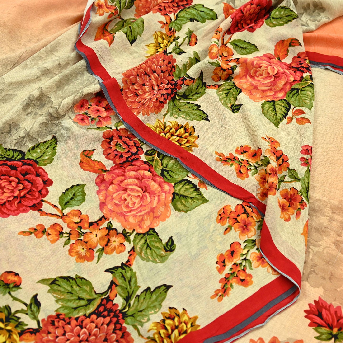 Women Vintage Sari Beige Pure Georgette Silk Digital Printed Saree Craft Fabric Sewing 5Yd Dress Making Geometric Crafting Quilting
