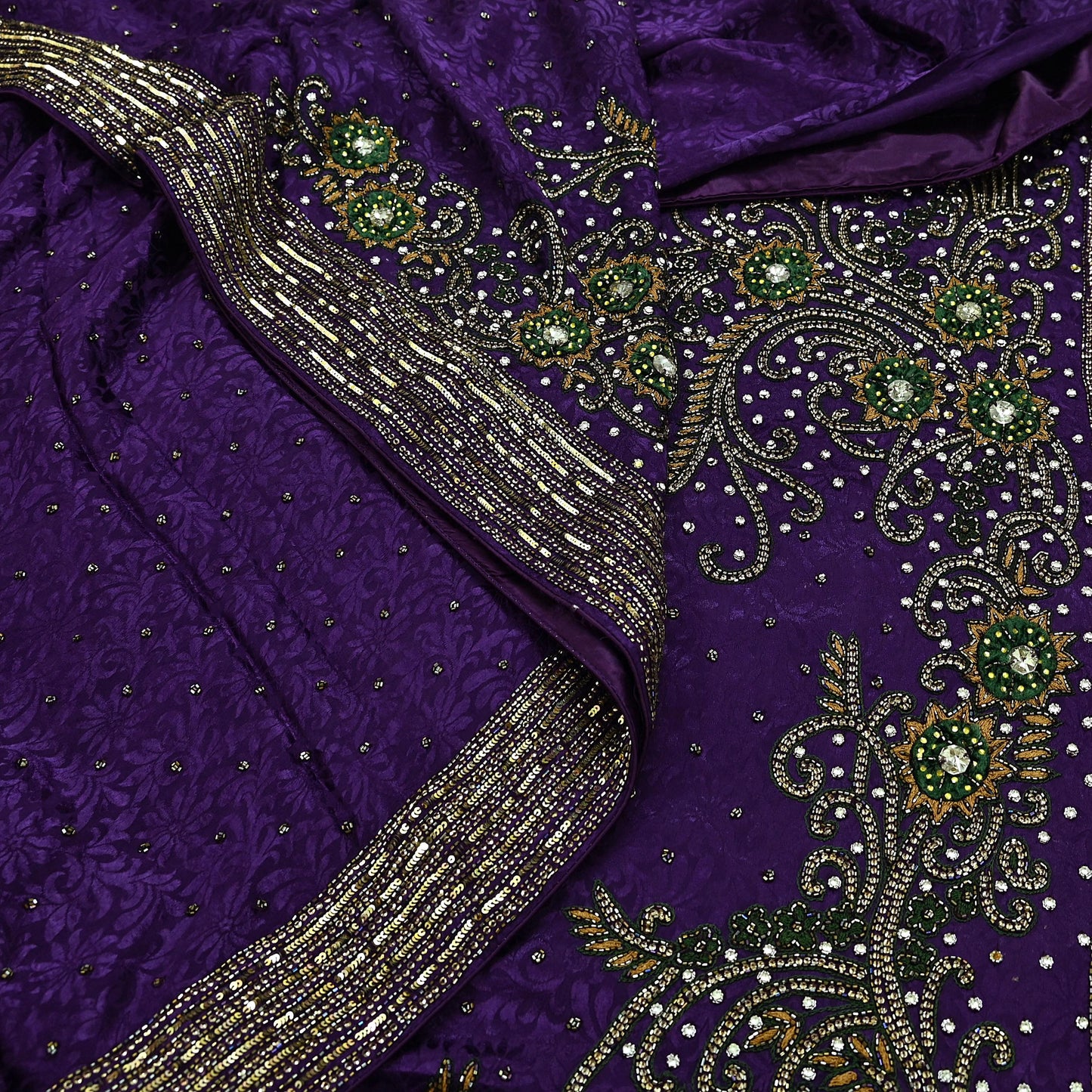 Indian Vintage Heavy Sari Purple Pure Crepe Silk Hand Embroidered Sarees Craft Fabric 6Yd Sewing Zardozi Dress making With Blouse Pcs