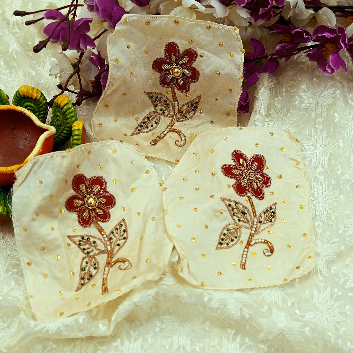 Vintage 3 Pcs Appliques Ivory Sari Pure Silk Applique VERY OLD ANTIQUE Vintage Hand Embroidered Snippets Remnants Craft Journals India Rare