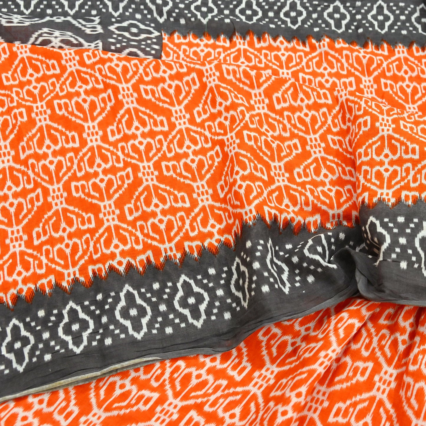 Indian Vintage Sari Brown & Orange Printed Pure Cotton Sarees Craft Soft Fabric 5Yd Sewing Sarong Wrap Boho Floral Upcycle Dress making