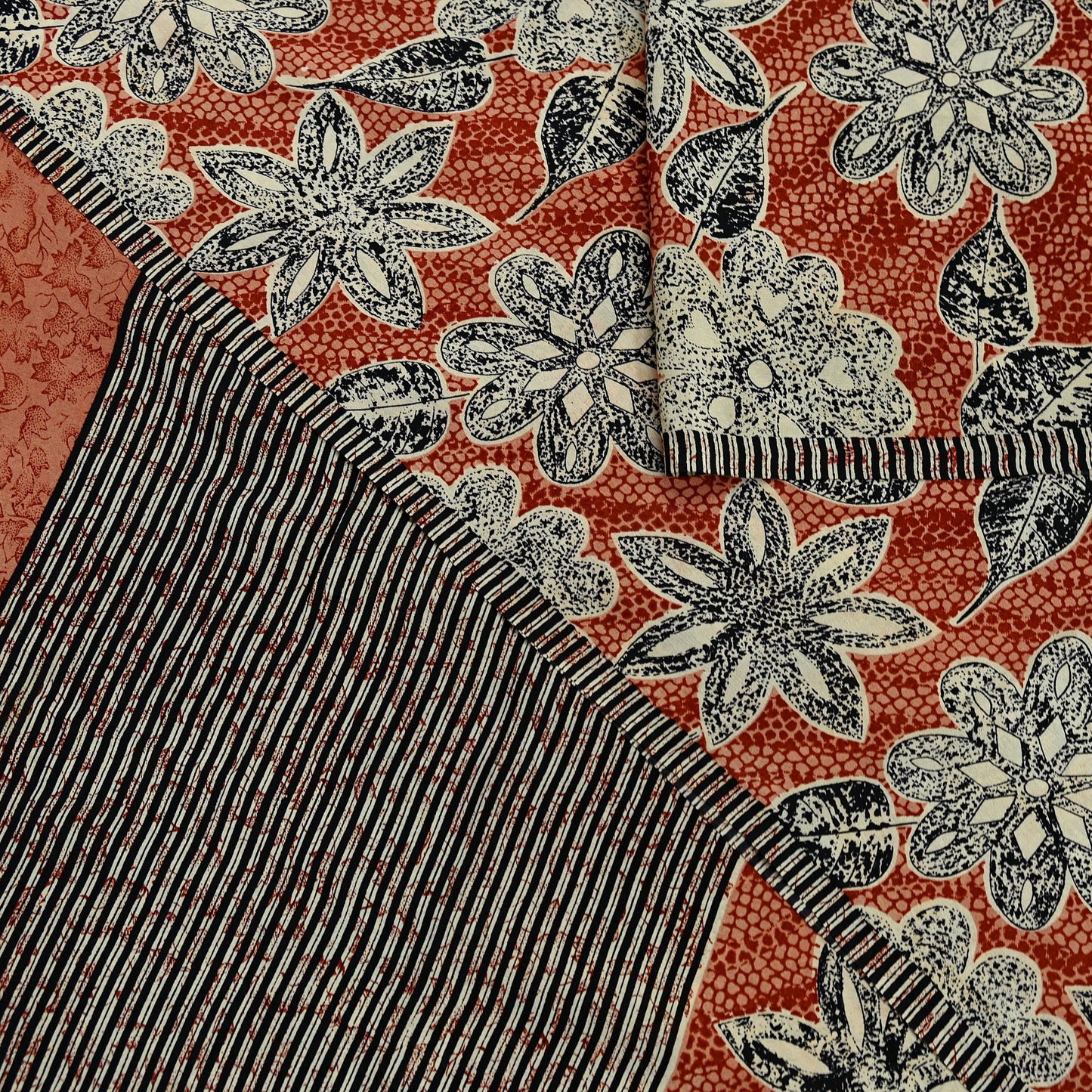Indian Vintage Brown & Black Saree Pure Crepe Silk Printed Sari 5yd Sewing Floral Soft Craft Fabric Wrap Dress Making Crafting Quilting