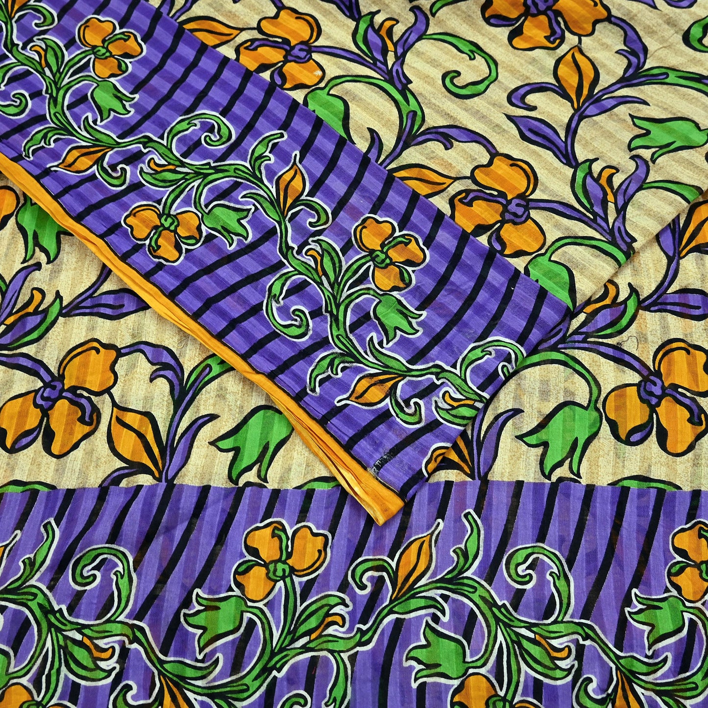 Indian Vintage Sari Beige & Purple Pure Cotton Printed Sarees Craft Fabric Soft 5Yd Sarong Wrap Boho Fabric Kimono Quilting Crafting Upcycle