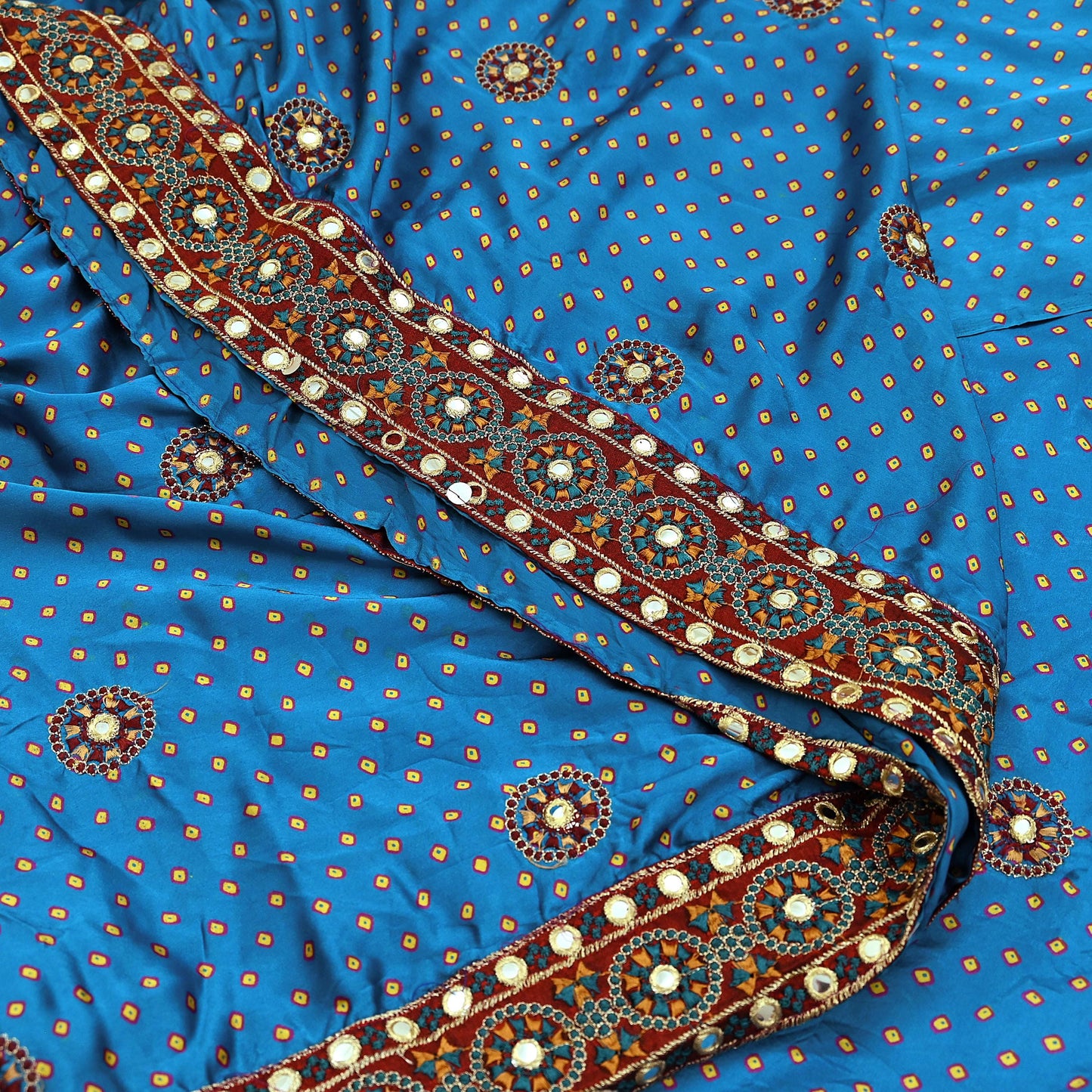 Indian Vintage Blue Saree Hand Embroidered Bandhani Printed Sari Pure satin Silk Sari 5yd Craft Fabric Dress making With Size L-40 Blouse