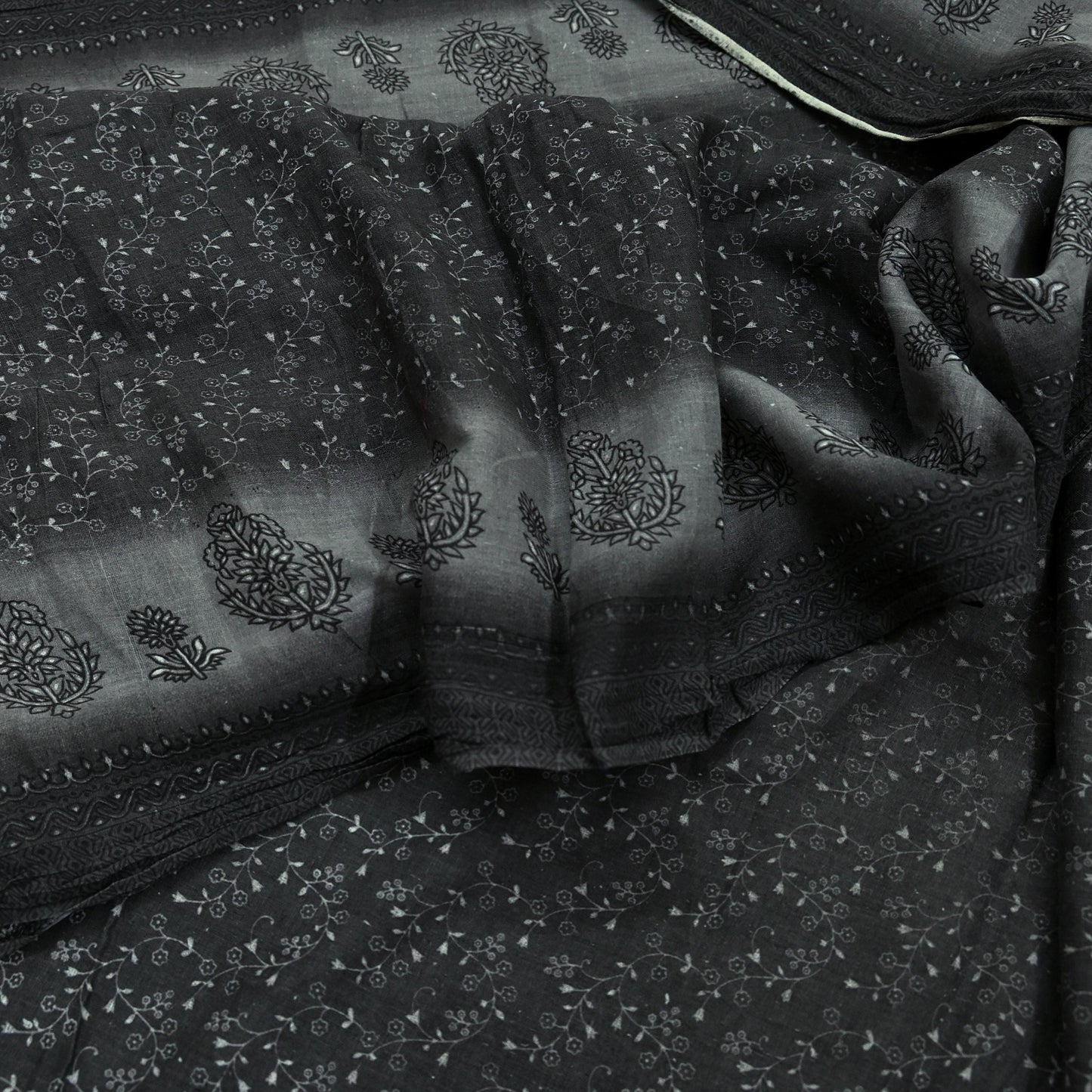 Indian Vintage Gray & Brown Saree Printed Pure Cotton Sari Craft Fabric 5Yd Sewing Soft Sarong Wrap Boho Floral Quilting Crafting