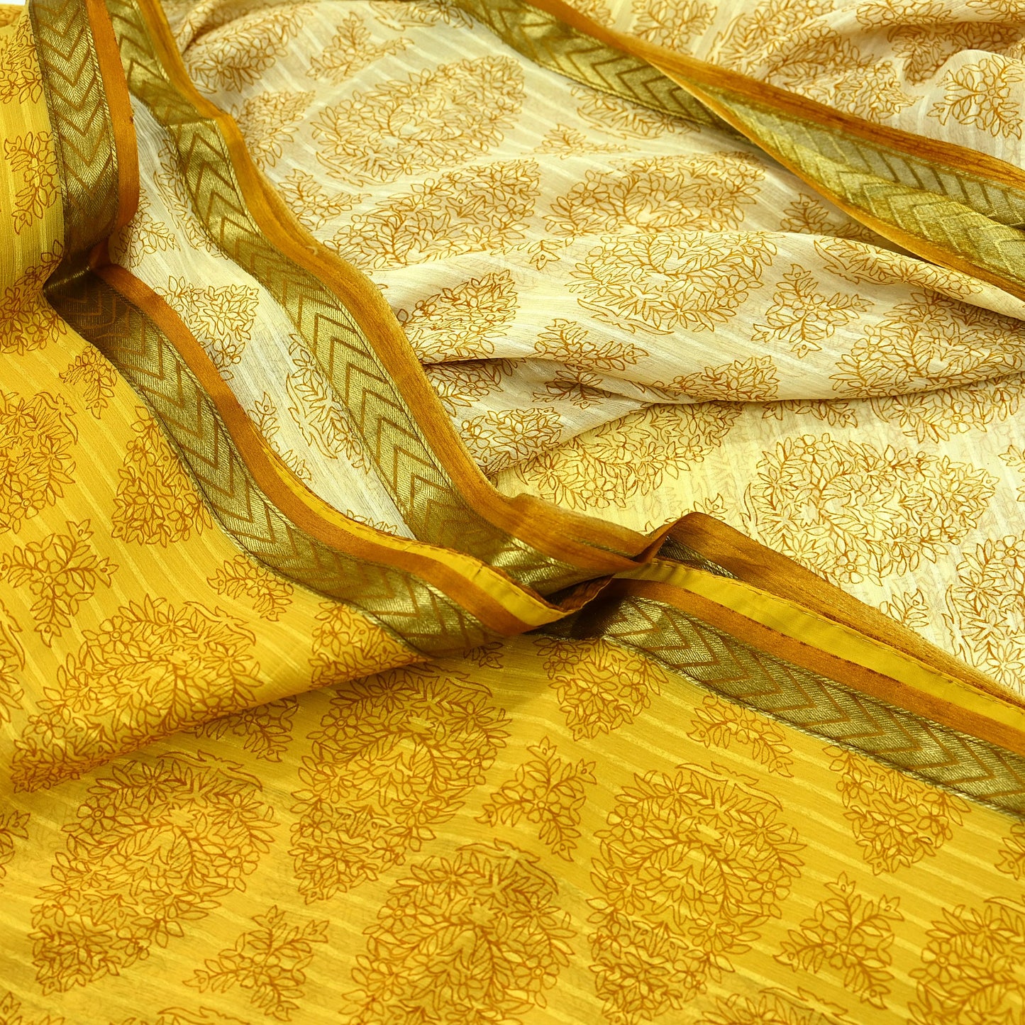 Women Vintage Sari Yellow & Ivory Pure Chiffon Silk Printed Sarees 6Yd Craft Fabric Sewing Soft Dress Making Zari Crafting Quilting
