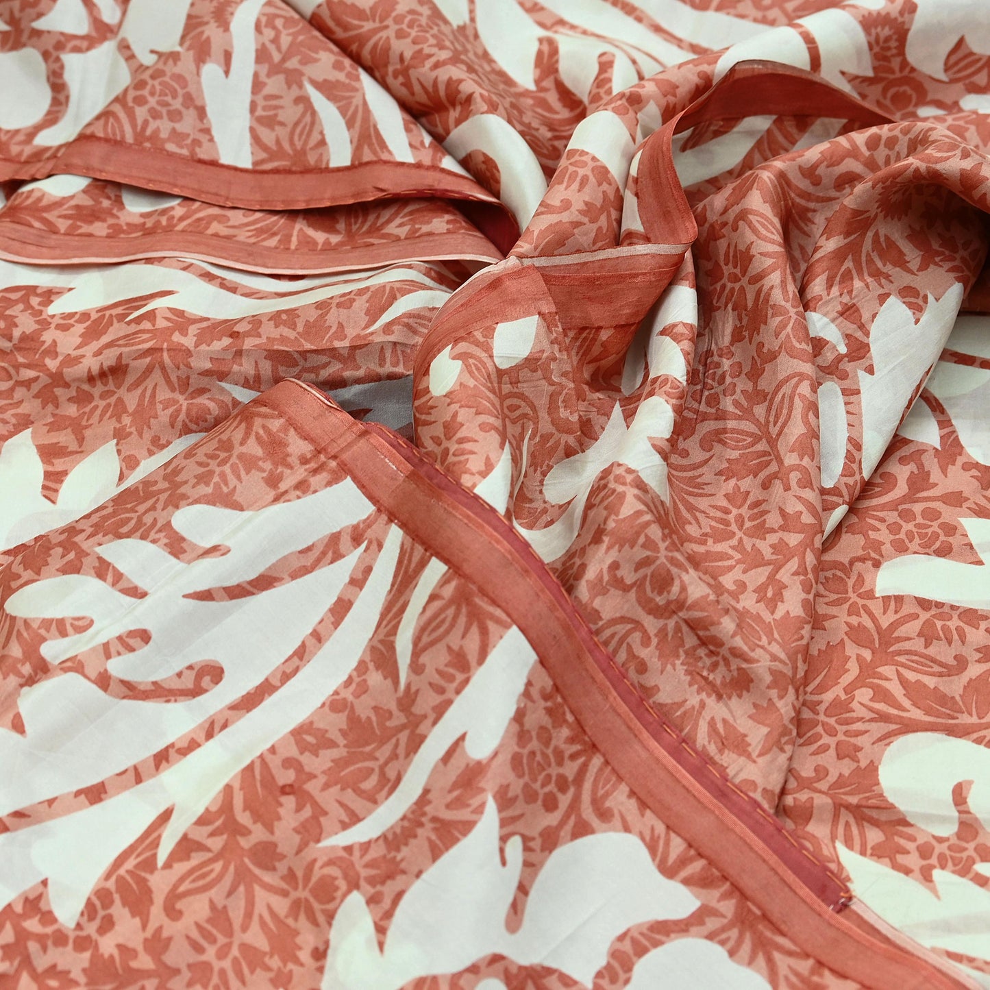 Indian Vintage Saree Peach & White Pure Silk Printed Sari 5yd Craft Fabric Sewing Floral Soft Wrap Sarong Quilting Used