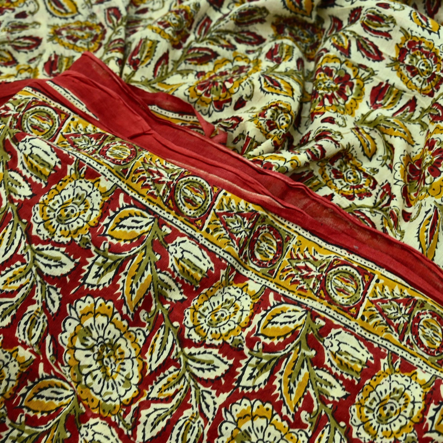 Indian Vintage Red Saree Block Printed Pure Cotton Sari Craft Fabric Soft 5Yd Sewing Sarong Wrap Boho Quilting Crafting Upcycle Dress making