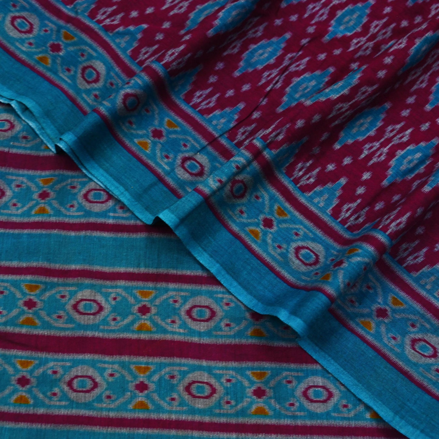 Indian Vintage Sari Maroon & Blue Printed Sarees Pure Cotton Craft Fabric Soft 5Yd Sewing Sarong Wrap Boho Floral Dress making Quilting