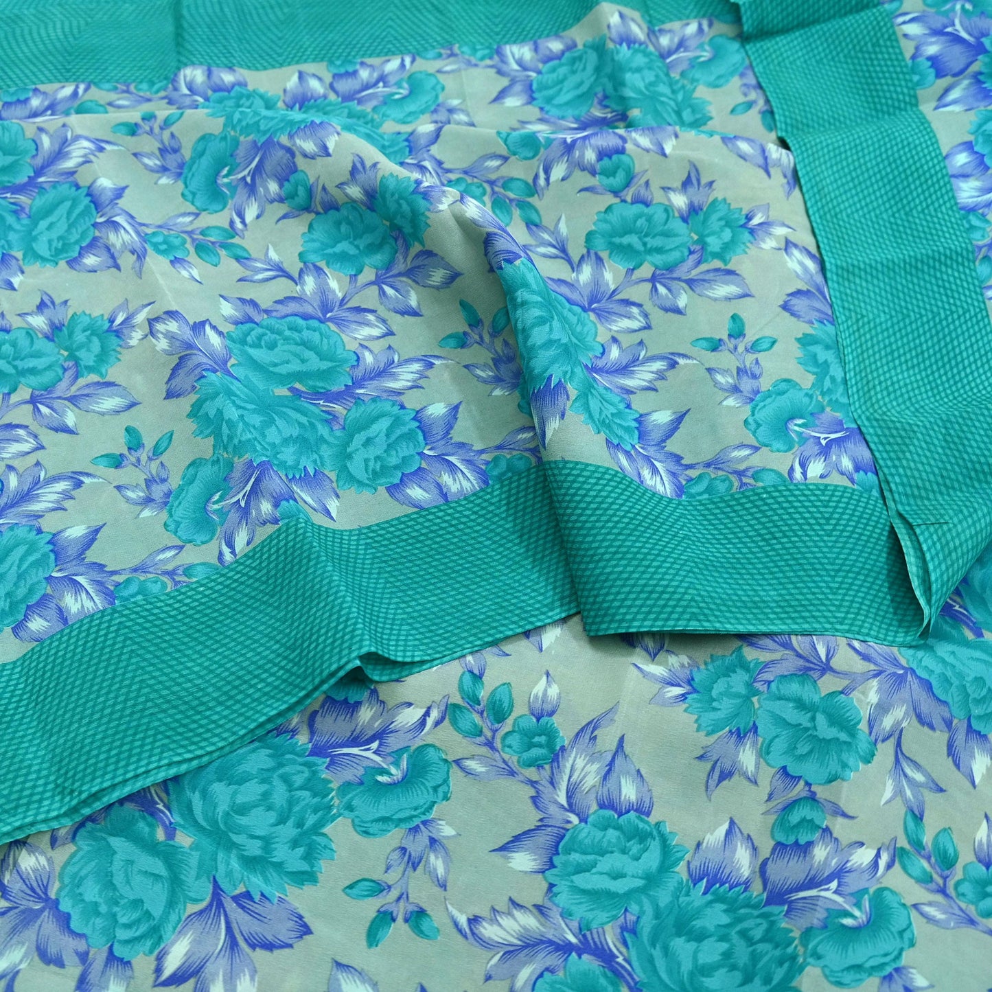 Indian Vintage Sari Green & Gray Pure Crepe Silk Printed Sarees 5yd Sewing Craft Fabric Wrap Upcycle Quilting Crafting Dress making