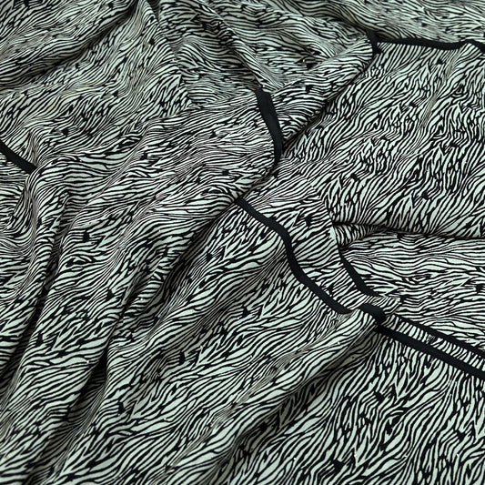 Indian Vintage Sari White & Black Pure Crepe Silk Mukesh Work Printed Sarees 5yd Sewing Craft Fabric Ethnic Upcycle Dress Making Quilting