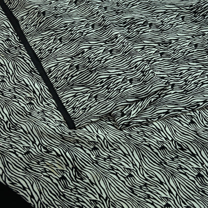 Indian Vintage Sari White & Black Pure Crepe Silk Mukesh Work Printed Sarees 5yd Sewing Craft Fabric Ethnic Upcycle Dress Making Quilting
