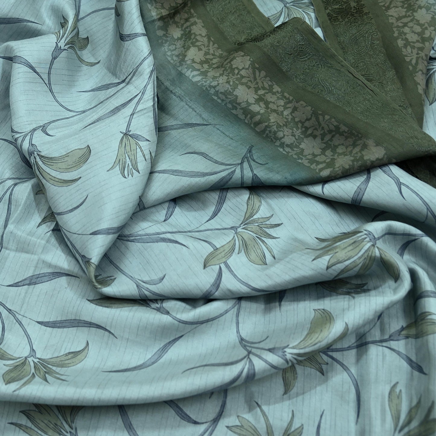 Indian Vintage Sari Green & Gray Pure Silk Woven Printed Sarees Craft Fabric 5yd Sewing Dress Making Floral Crafting Quilting Upcycle Used