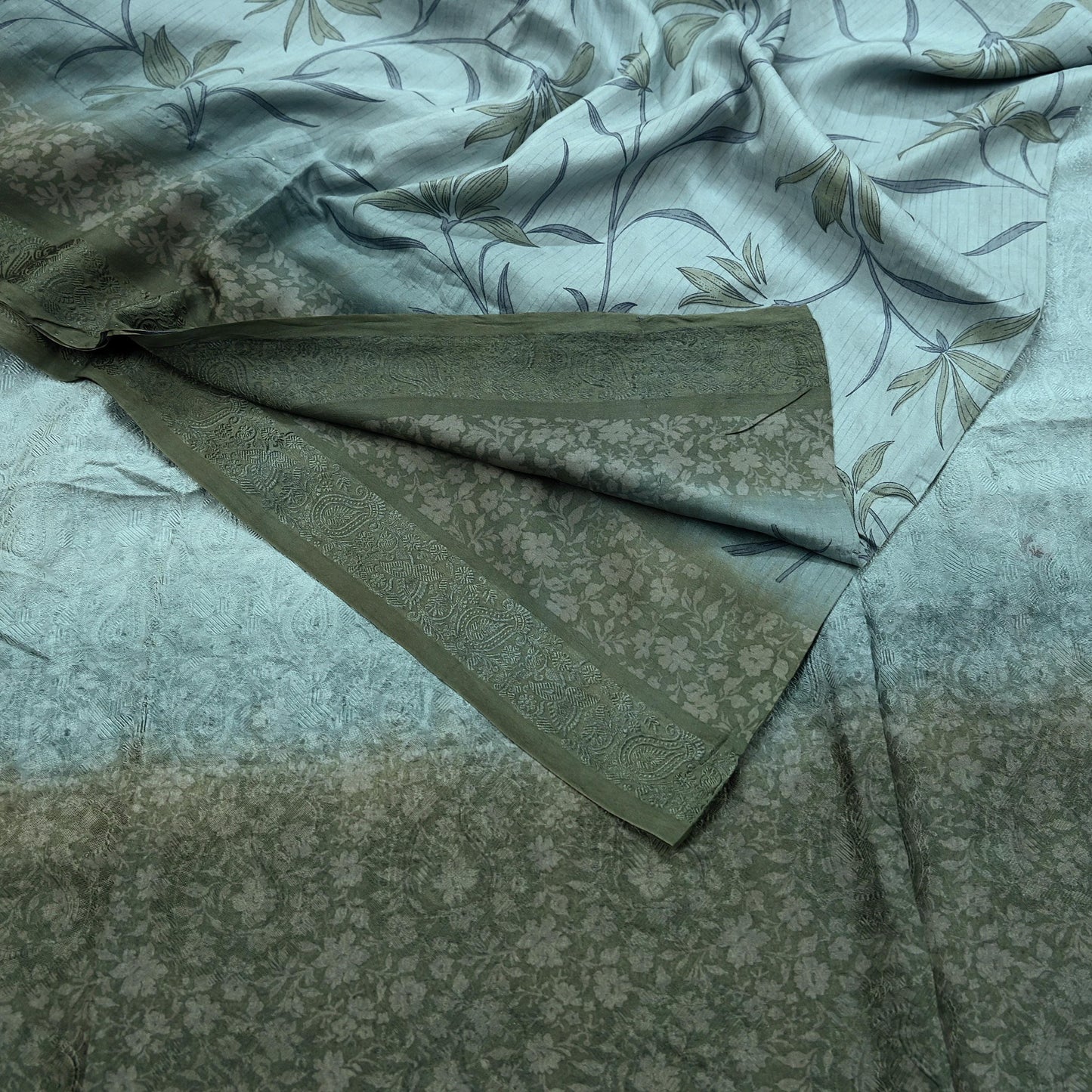 Indian Vintage Sari Green & Gray Pure Silk Woven Printed Sarees Craft Fabric 5yd Sewing Dress Making Floral Crafting Quilting Upcycle Used