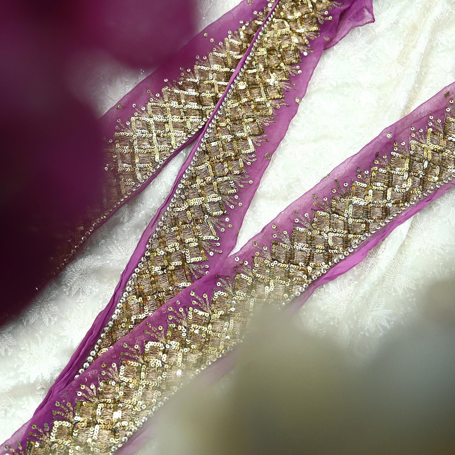 Indian Vintage Purple Sari Border Pure Chiffon Silk Hand Embroidered 1yd Craft Trim Lace Sewing Sari Ribbon Recycled Dress making Zardozi