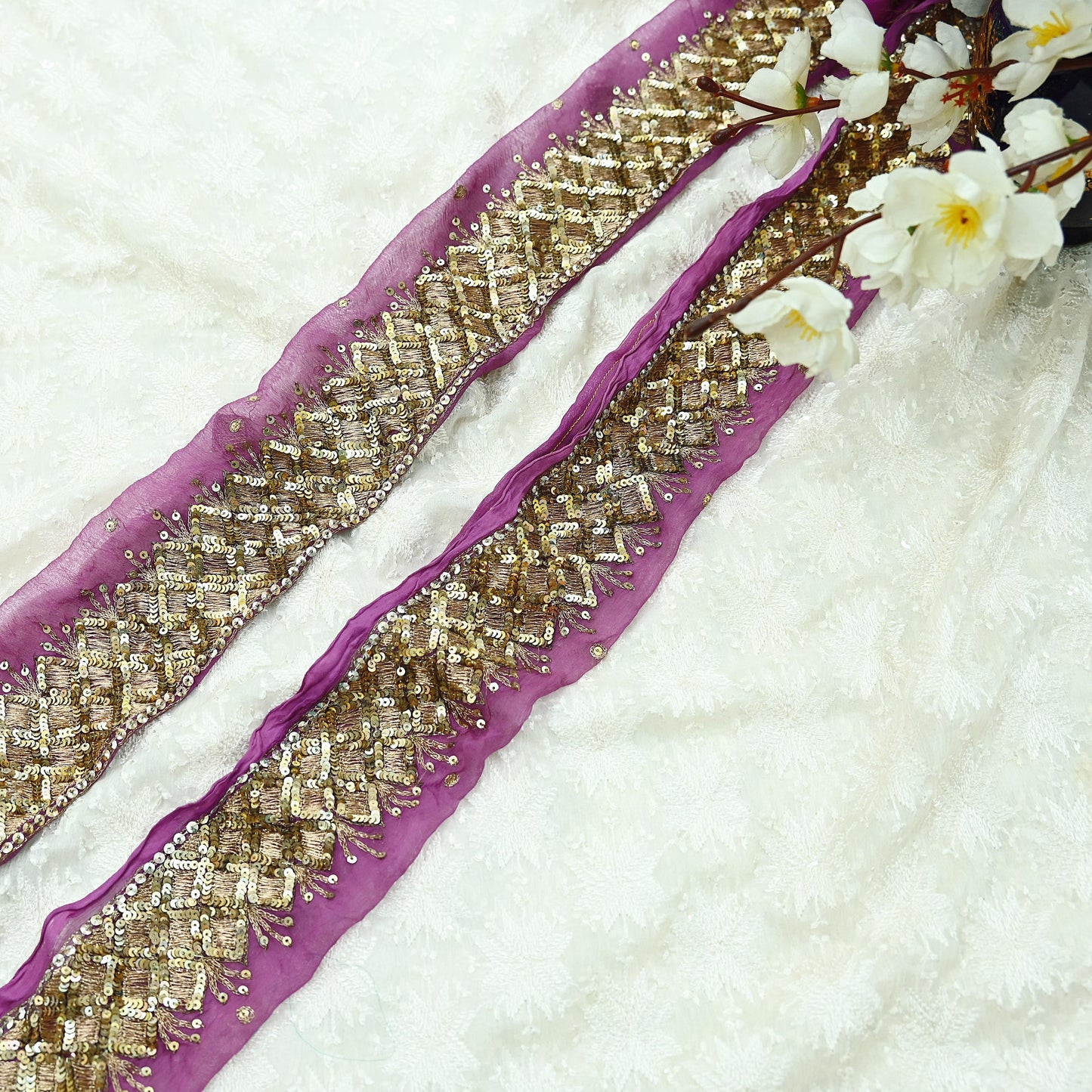 Indian Vintage Purple Sari Border Pure Chiffon Silk Hand Embroidered 1yd Craft Trim Lace Sewing Sari Ribbon Recycled Dress making Zardozi