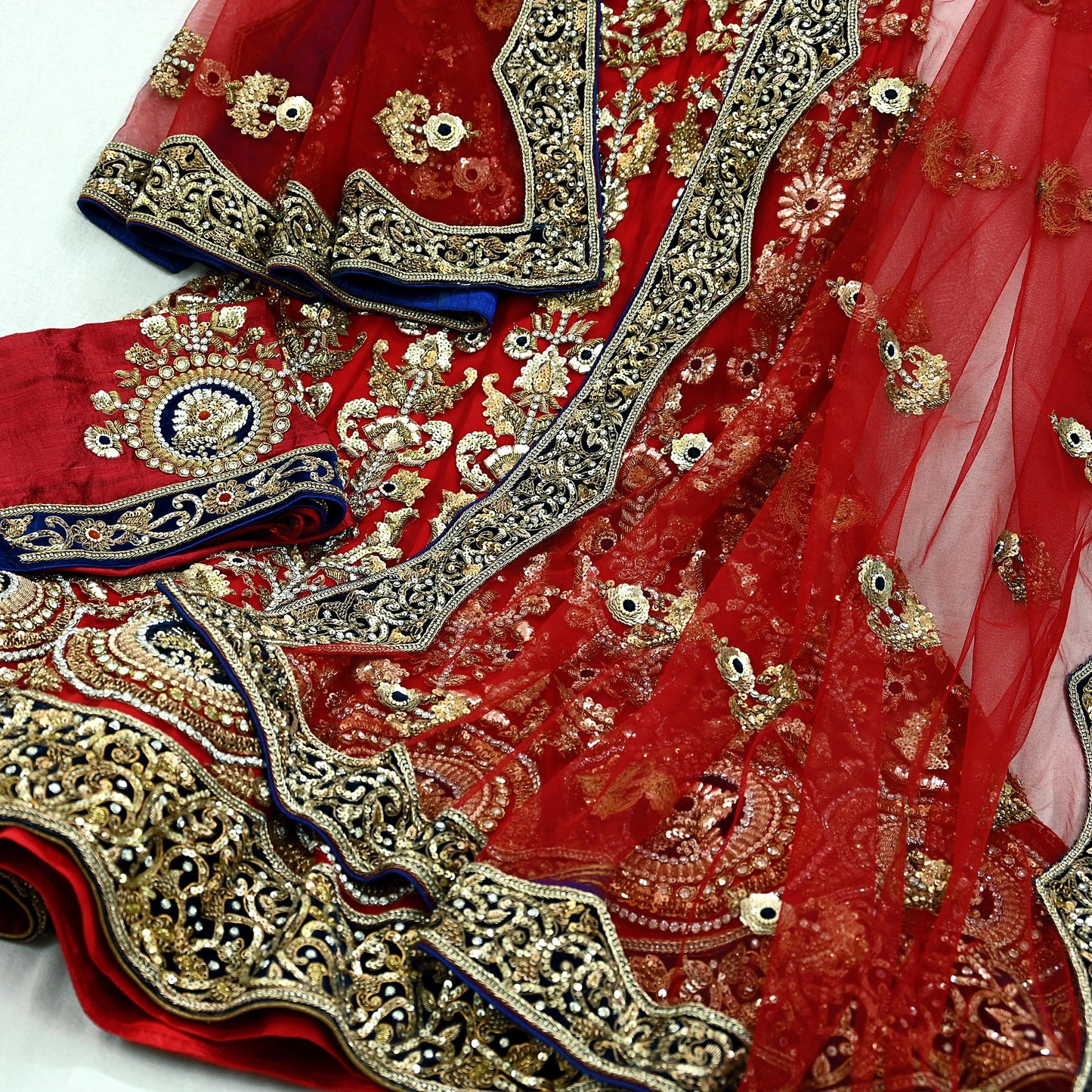 Indian Heavy Wedding Red Net/Mesh Hand Embroidered Lehenga 3pcs Set Designer By Anamika Khanna Party Wear