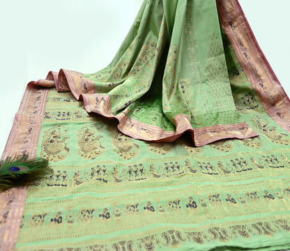 Antique look Indian Vintage Green Woven Baluchari Sari Sarees 100% Pure Silk Sari Craft Fabric Metallic Zari 5Yd Dress making For Crafting