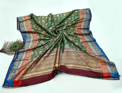 Indian Antique Vintage Heavy Wedding Sari Green Pure Satin Silk Hand Woven Banarasi Sarees Zari 5Yd Pre-owned Designing