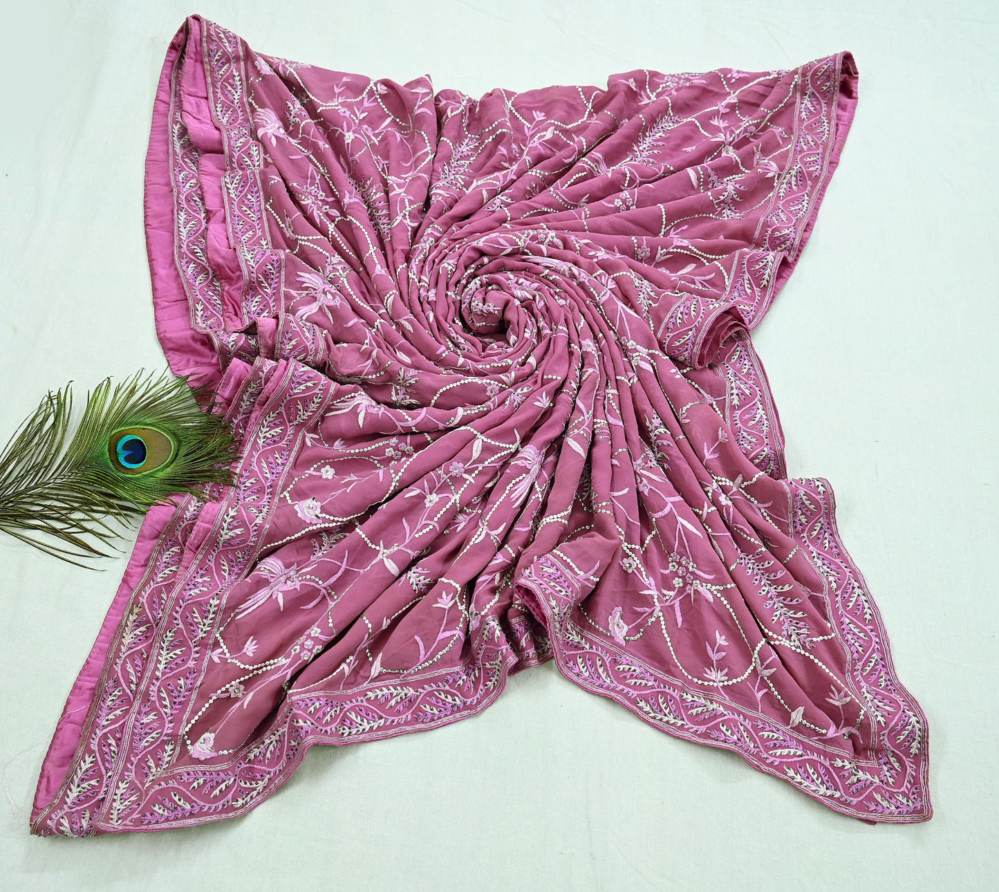 Indian Pre-owned Heavy Sari Pink Pure Georgette Silk Hand Embroidered Sarees Designer Abu Jani 6Yd Sewing Ethnic Bollywood Designer Sarees