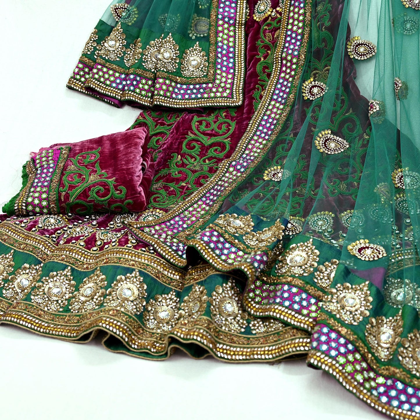 Indian Heavy Wedding Green & Pink Net/Mesh/Velvet Hand Embroidered Fish Cut Lehenga 3pcs Set Designer By Manish Malhotra Party Wear