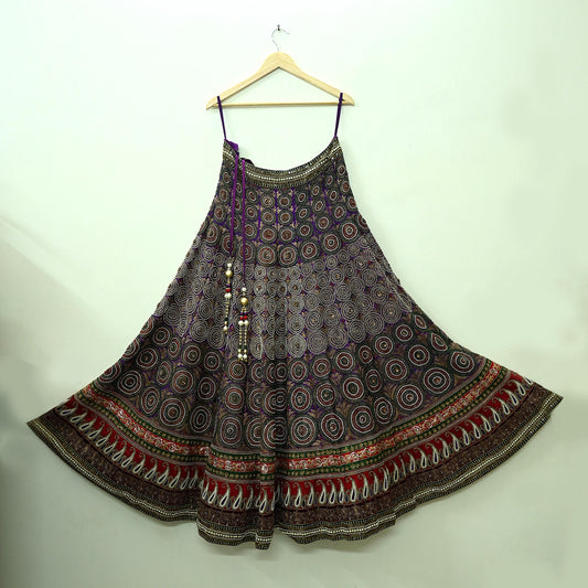 Indian Vintage Heavy Purple Pure Chanderi Silk Hand Embroidered Brocade Lehenga Skirt By Designer Sabyasachi Bridal Wear Dabka/ Zardozi