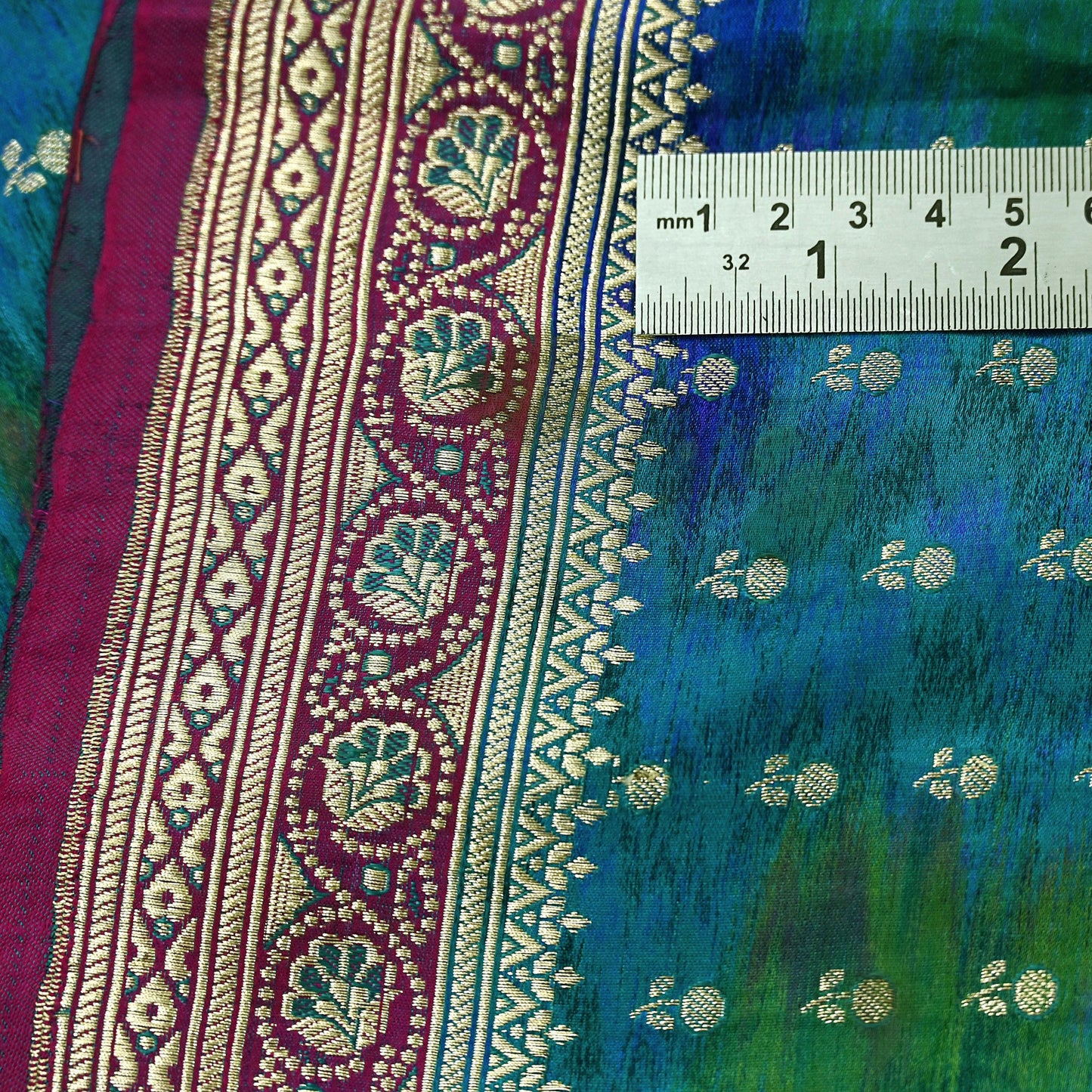 Indian Vintage Heavy Blue Sari Pure Silk Blue Woven Brocade Sarees 5Yd Craft Fabric Floral Ethnic Zari Dress making Pre-owned Wedding sari