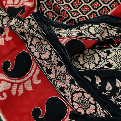 Indian Vintage Sari Red & Black Printed 100% Pure Cotton Sarees Craft Fabric 5Yard Sewing Sarong Wrap Boho Floral Dress making Quilting Soft