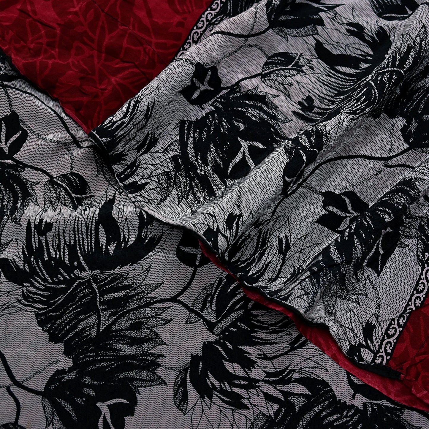 Indian Vintage Saree Pure Crepe Silk Printed Sari Craft Fabric 5yd Sewing Floral Soft Dress making For Crafting Quilting