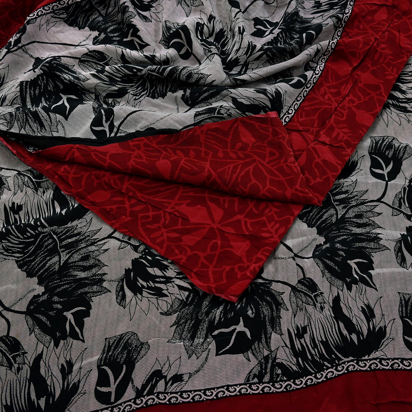 Indian Vintage Saree Pure Crepe Silk Printed Sari Craft Fabric 5yd Sewing Floral Soft Dress making For Crafting Quilting