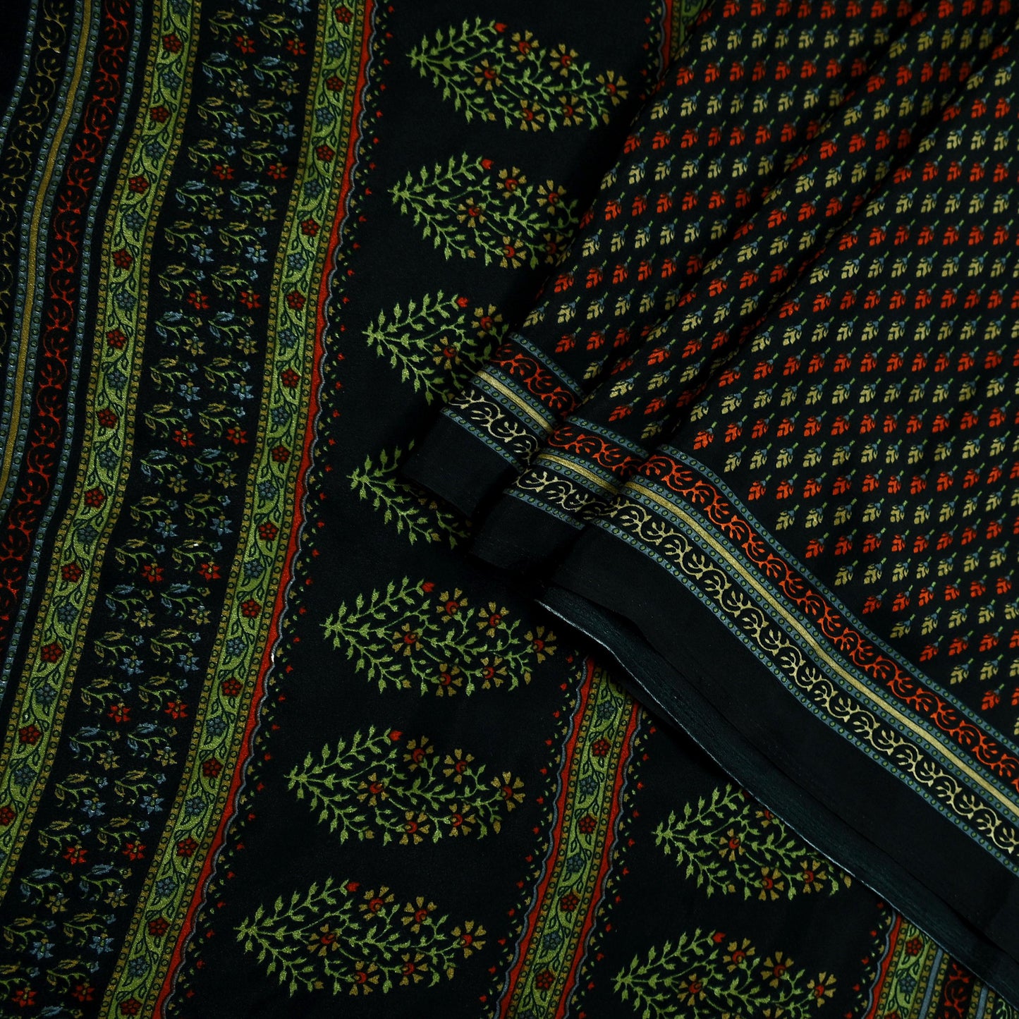 Indian Vintage Saree Black Moss Crepe Printed Sari 5yd Sewing Floral Soft Craft Fabric Dressmaking Quilting For Crafting Upcycle