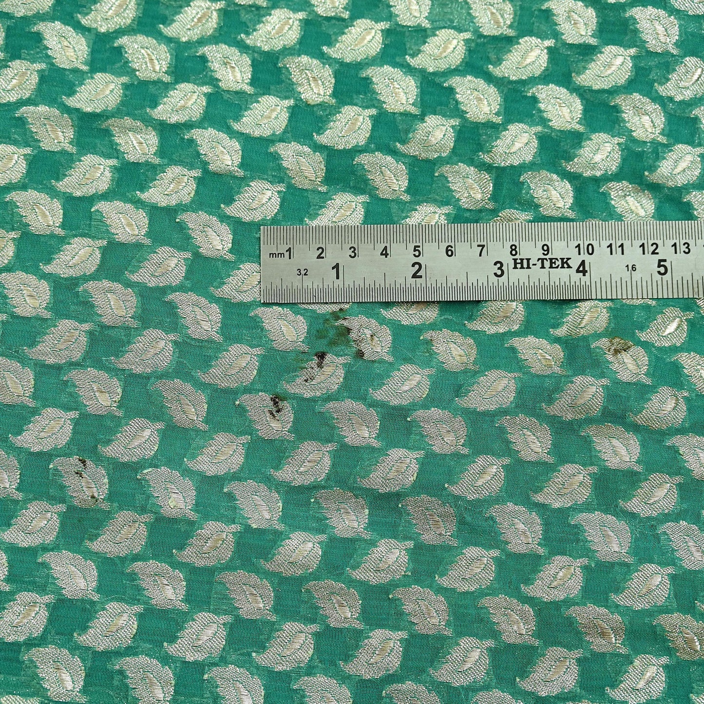 Vintage Sari Green Heavy Pure Satin Silk Woven Banarasi Brocade Saree Zari 5Yd Dress making Bridal/wedding Sari Crafting Dress making