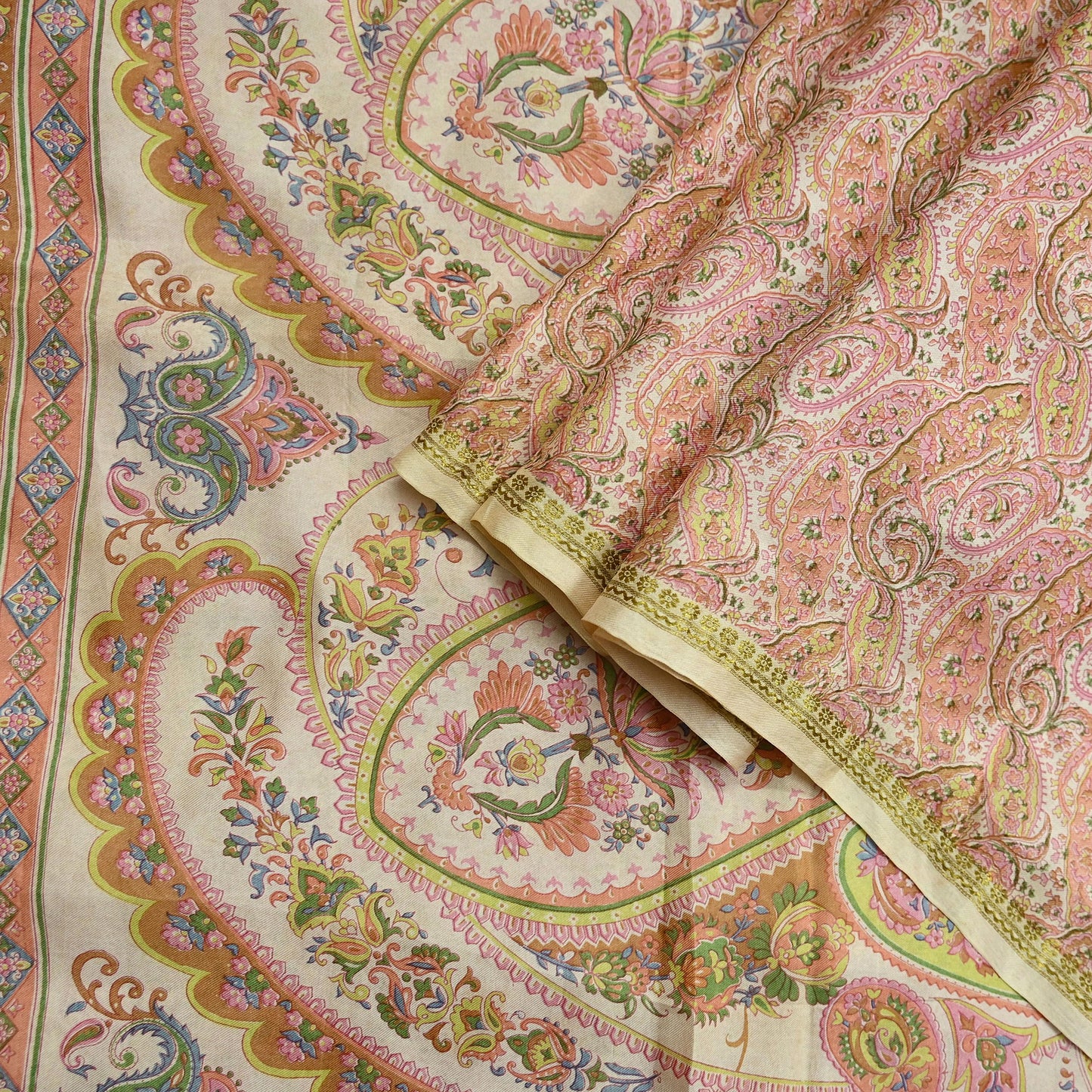Indian Vintage Sari Peach & Ivory 100% Pure Silk Printed Sarees 5yd Sewing Craft Fabric Dress Making Floral Upcycle Quilting Crafting Used