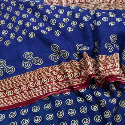 Indian Vintage Sari Maroon & Blue Printed Sarees Pure Cotton Craft Fabric Soft 5Yd Sewing Sarong Wrap Boho Floral Dress making Quilting