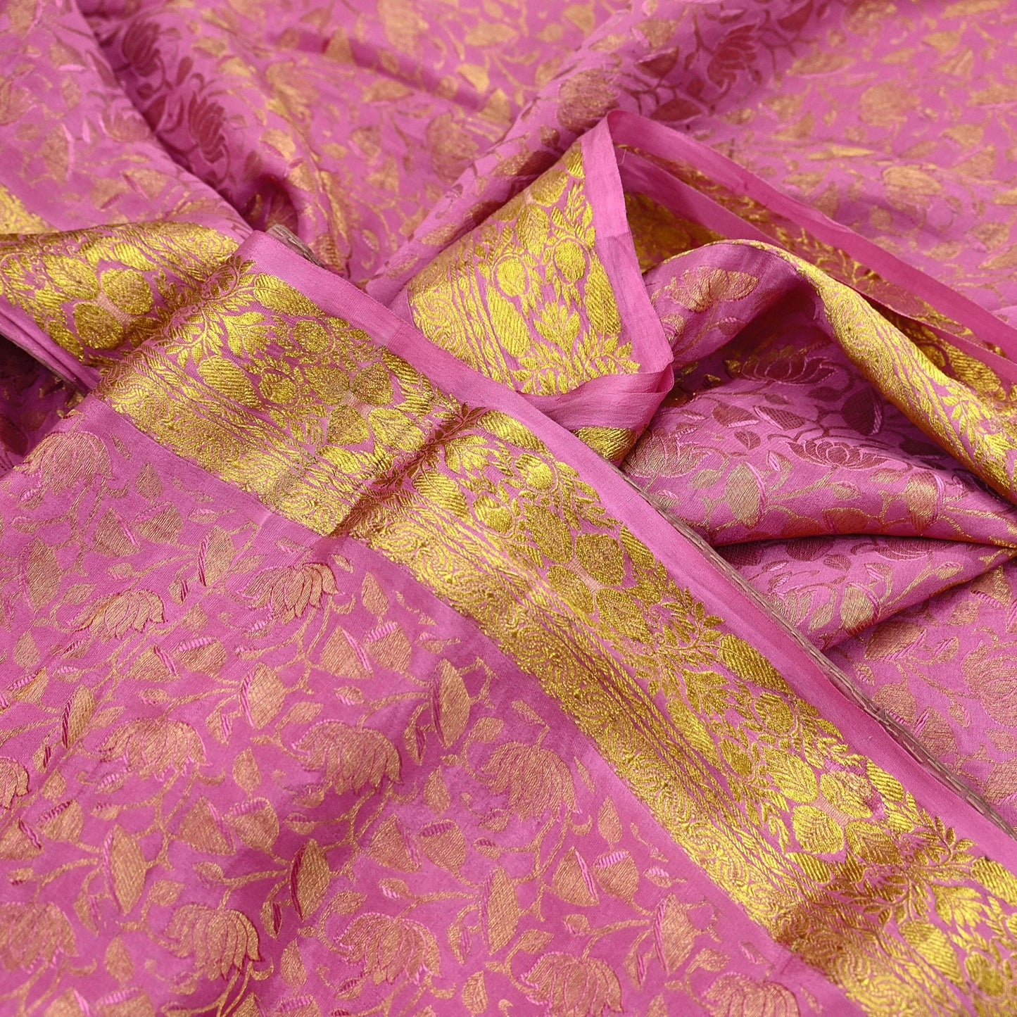 Indian Vintage Pink Heavy Saree Pure Silk saree Banarasi Brocade Sari Craft Fabric Golden Zari 6Yd Floral Design Dress making Crafting