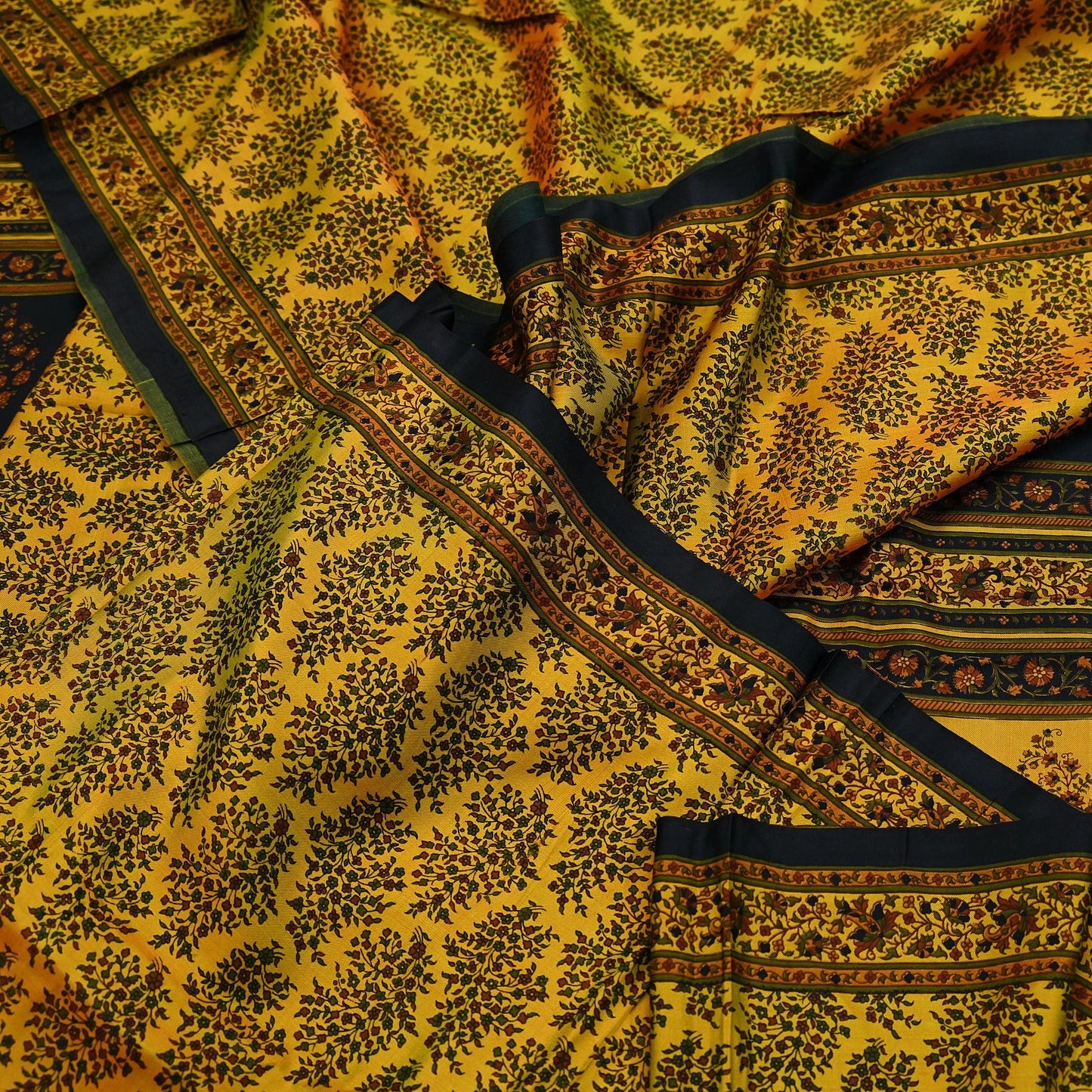 Indian Vintage Sari Black Printed Pure Silk Sarees Craft Fabric 6yd Sewing Floral Soft Dress Designing  for Crafting Quilting Upcycle Wrap