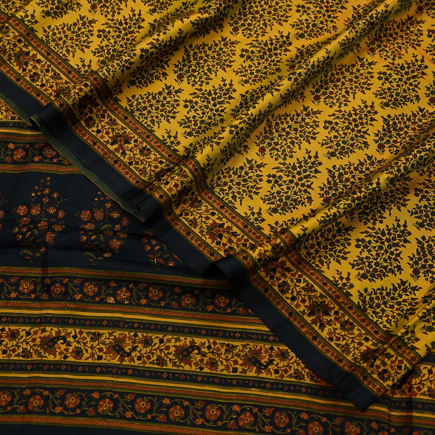 Indian Vintage Sari Black Printed Pure Silk Sarees Craft Fabric 6yd Sewing Floral Soft Dress Designing  for Crafting Quilting Upcycle Wrap