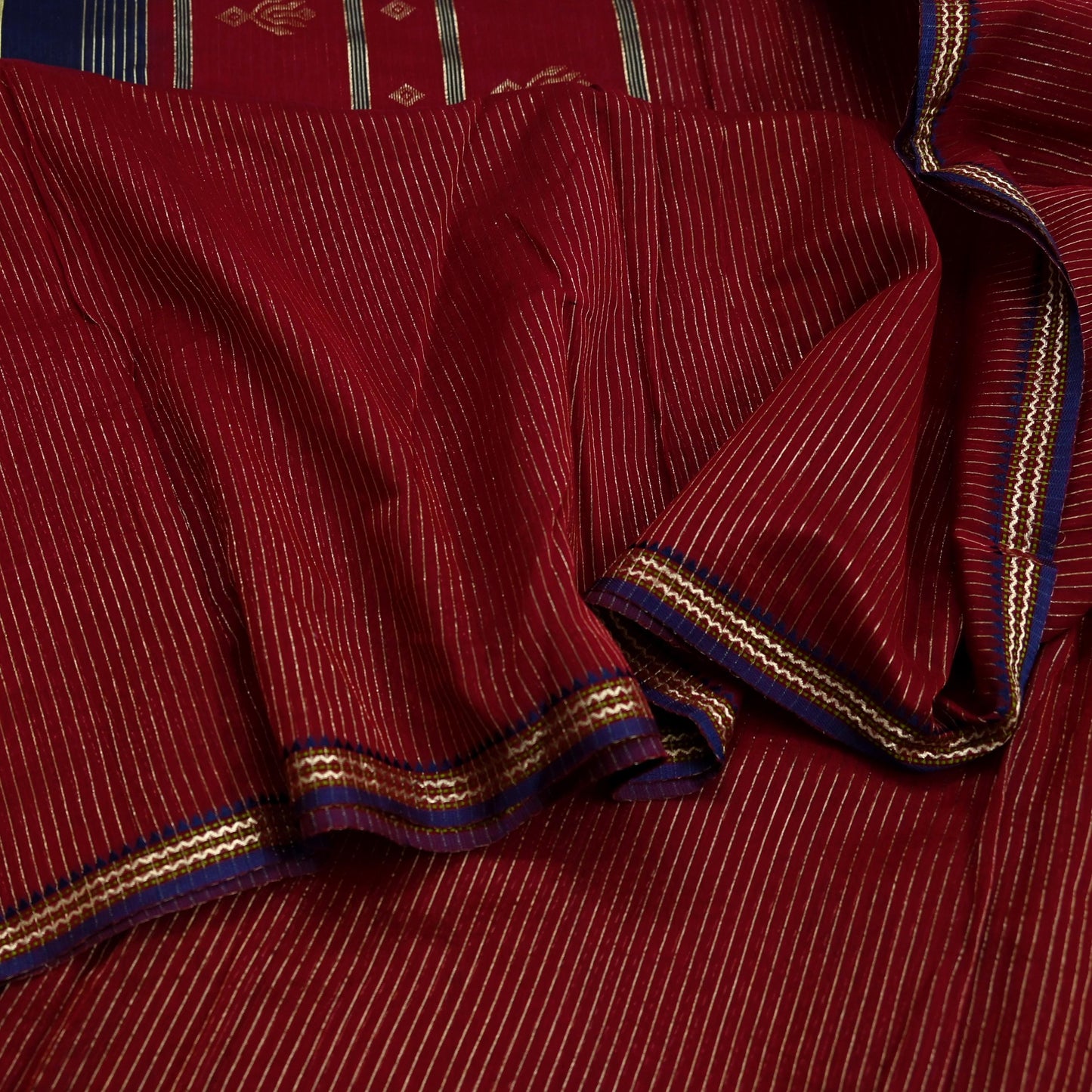 Indian Vintage Sarees Blue & Maroon Pure Cotton Hand Woven Sari 5yd Ethnic Floral Craft Fabric Dress making Upcycle Crafting Quilting Zari