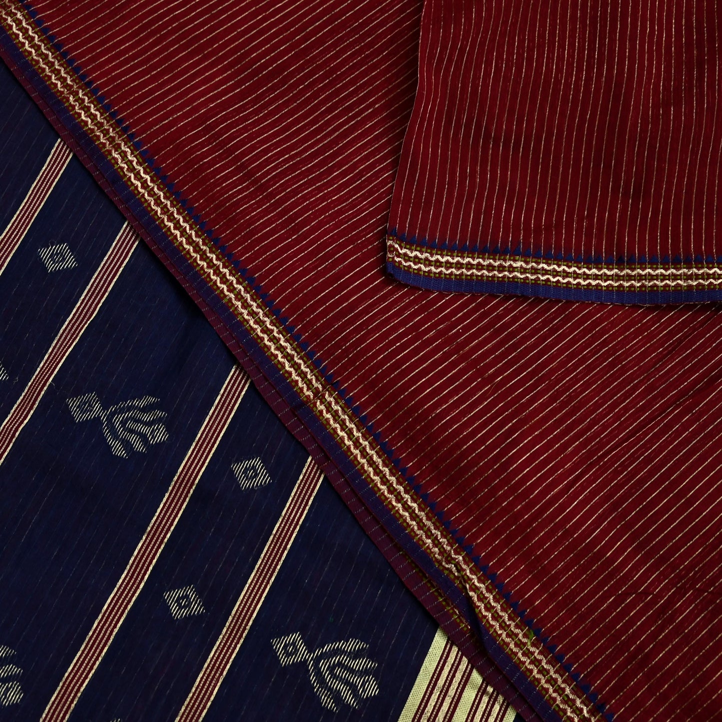 Indian Vintage Sarees Blue & Maroon Pure Cotton Hand Woven Sari 5yd Ethnic Floral Craft Fabric Dress making Upcycle Crafting Quilting Zari