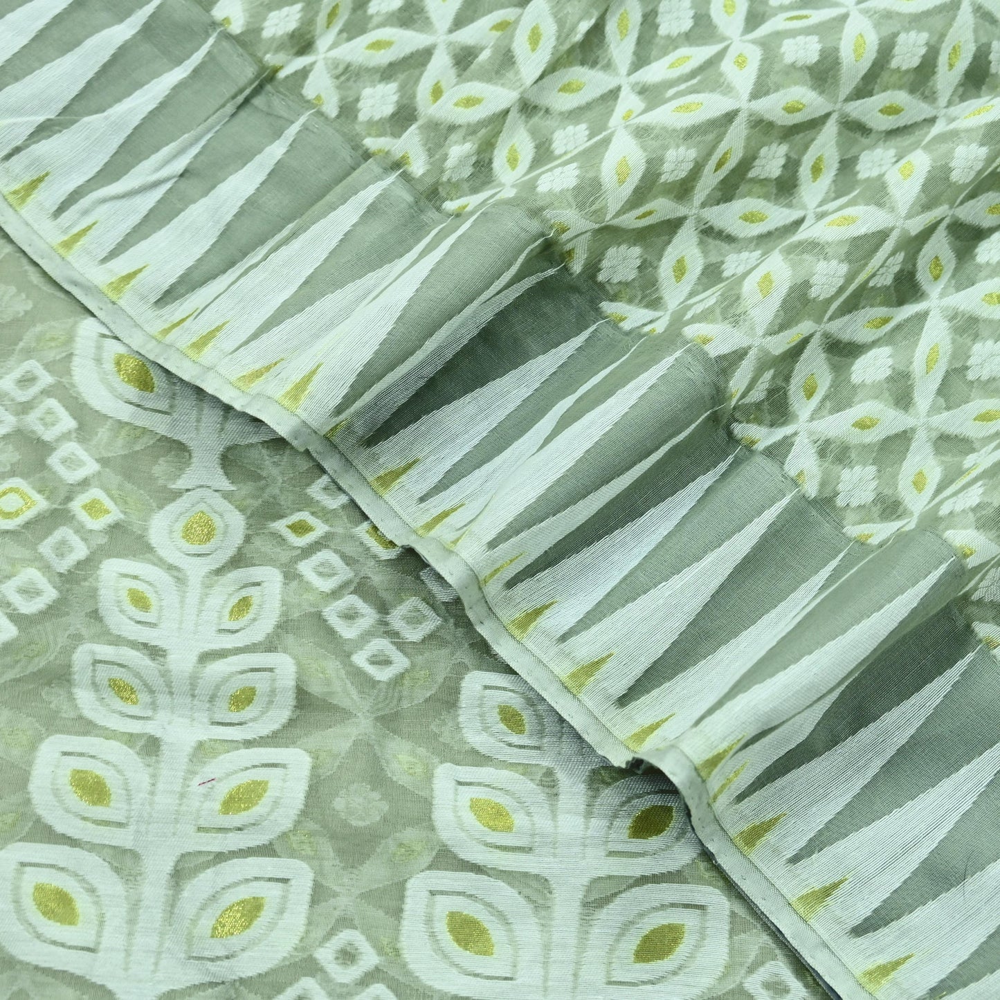 Indian Vintage Sarees Gray Cotton Hand Woven Jamdani Sari 5yd Ethnic Floral Craft Fabric Dress making Upcycle Crafting Quilting