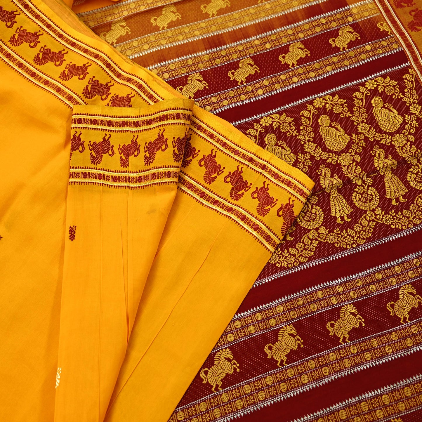 Indian Vintage Sari Pure Cotton Hand Woven Sarees Craft Fabric 5yd Ethnic Crafting Quilting Dress Making Quilting Upcycle