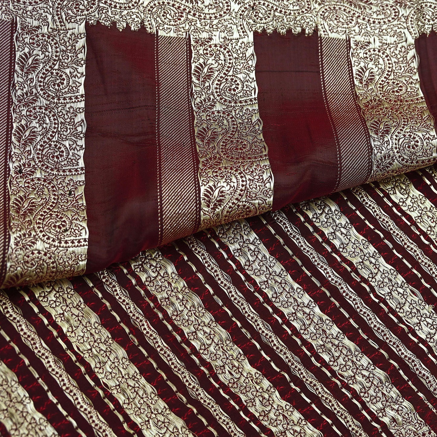 Indian Vintage Heavy Maroon Banarasi Saree | 5 Yards Pure Satin Silk | Woven Brocade Zari Floral| Pure Metallic Zari Fabric for Dressmaking