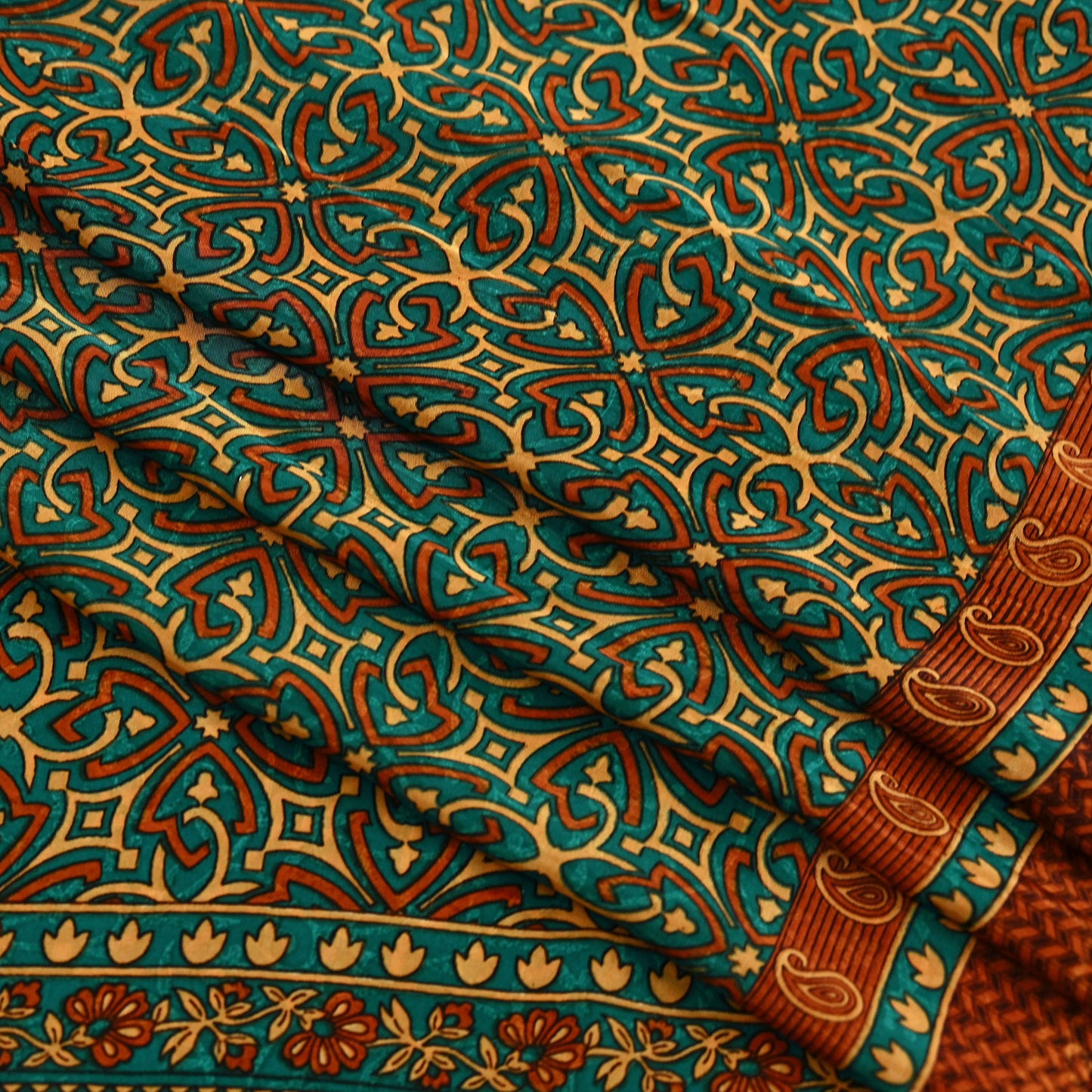 Indian Vintage Green Moss Crepe Saree | Printed Floral Sari Fabric | 5 Yards | Soft Craft Fabric for Sewing, Dressmaking, Quilting,Upcycling