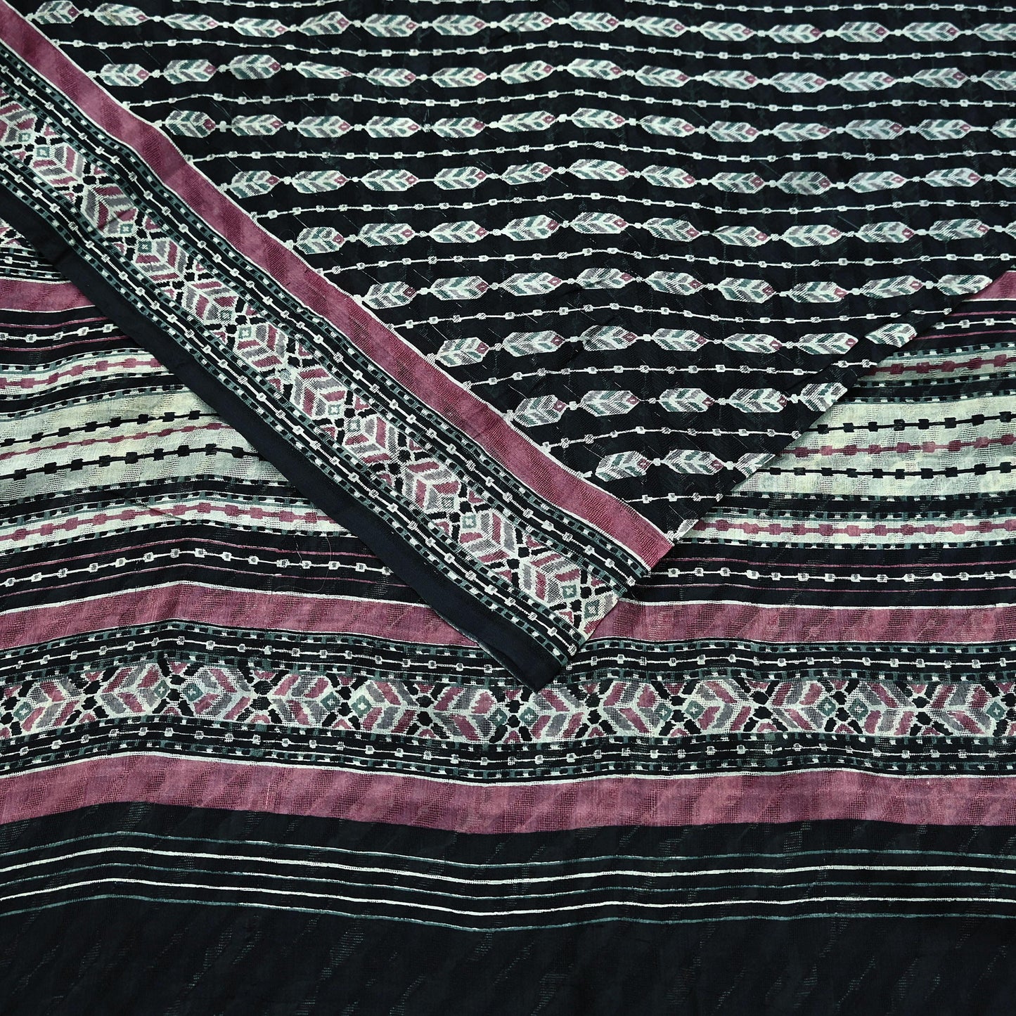 Indian Vintage Black Pure Silk Saree | Printed Floral & Striped Design | 6 Yards | Soft Craft Fabric for Dressmaking, Quilting,  Upcycling