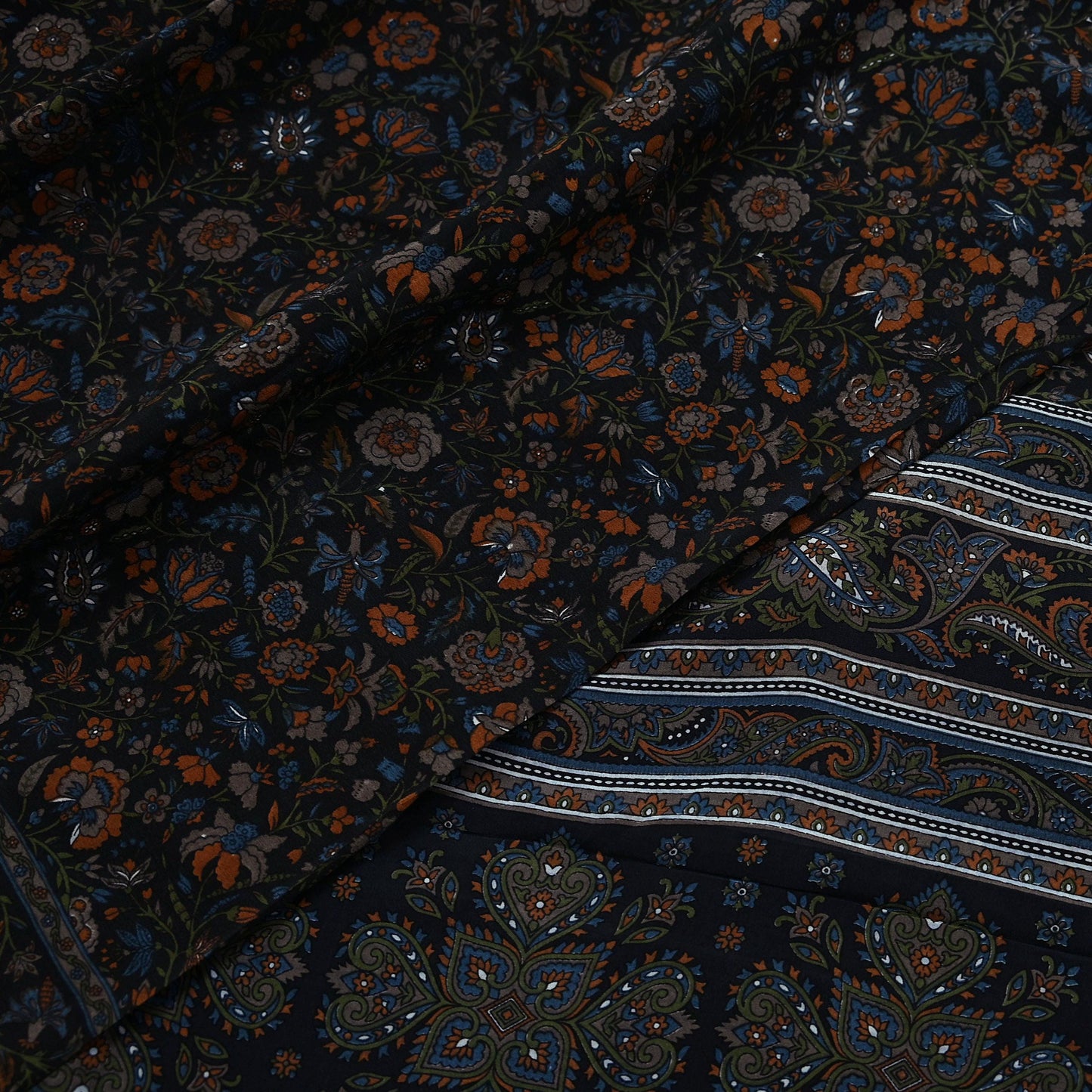 Indian Vintage Black Pure Crepe Silk Printed Saree | 5 Yards | Floral Craft Fabric | Soft Drape for Sewing, Dressmaking, Quilting &Upcycling