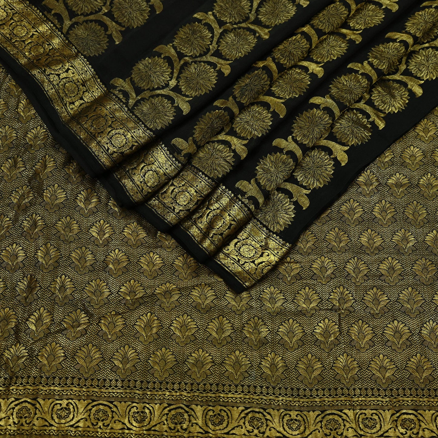 Indian Antique Vintage Black Kanjivaram Saree | Handwoven | 100% Pure Silk | Heavy Zari Work | 5 Yards Craft Fabric for Sewing, Dressmaking