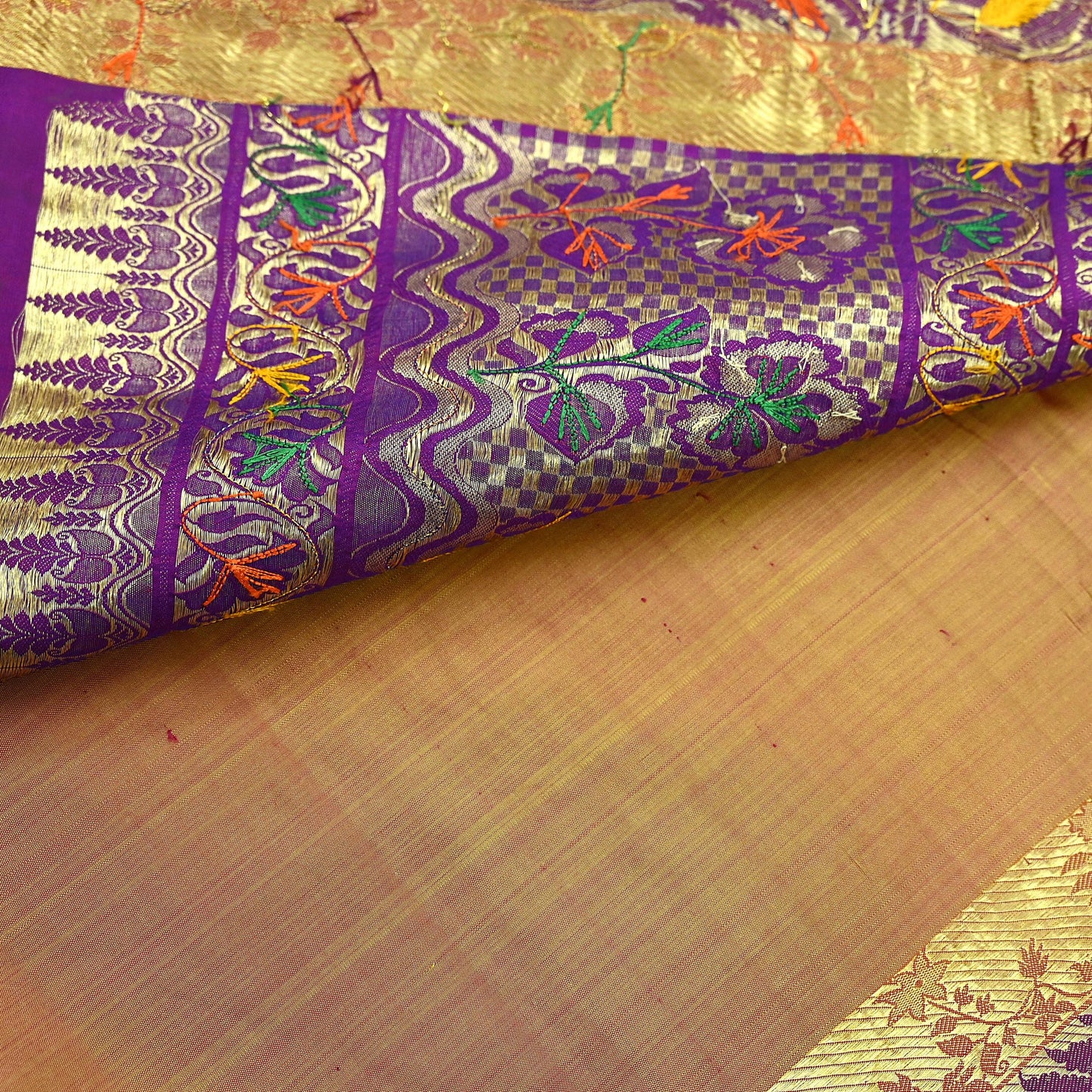 Indian Vintage Kanjivaram Saree | Heavy Hand Embroidered Pure Silk | Purple & Saffron Bridal Fabric | 5 Yards Dress Making Bollywood Sarees