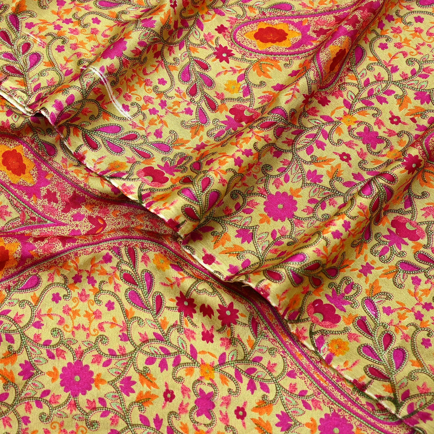 Indian Vintage Saree Beige Moss Crepe Printed Sari | 5 Yards | Floral Soft Fabric for Sewing, Dressmaking, Crafting, Quilting