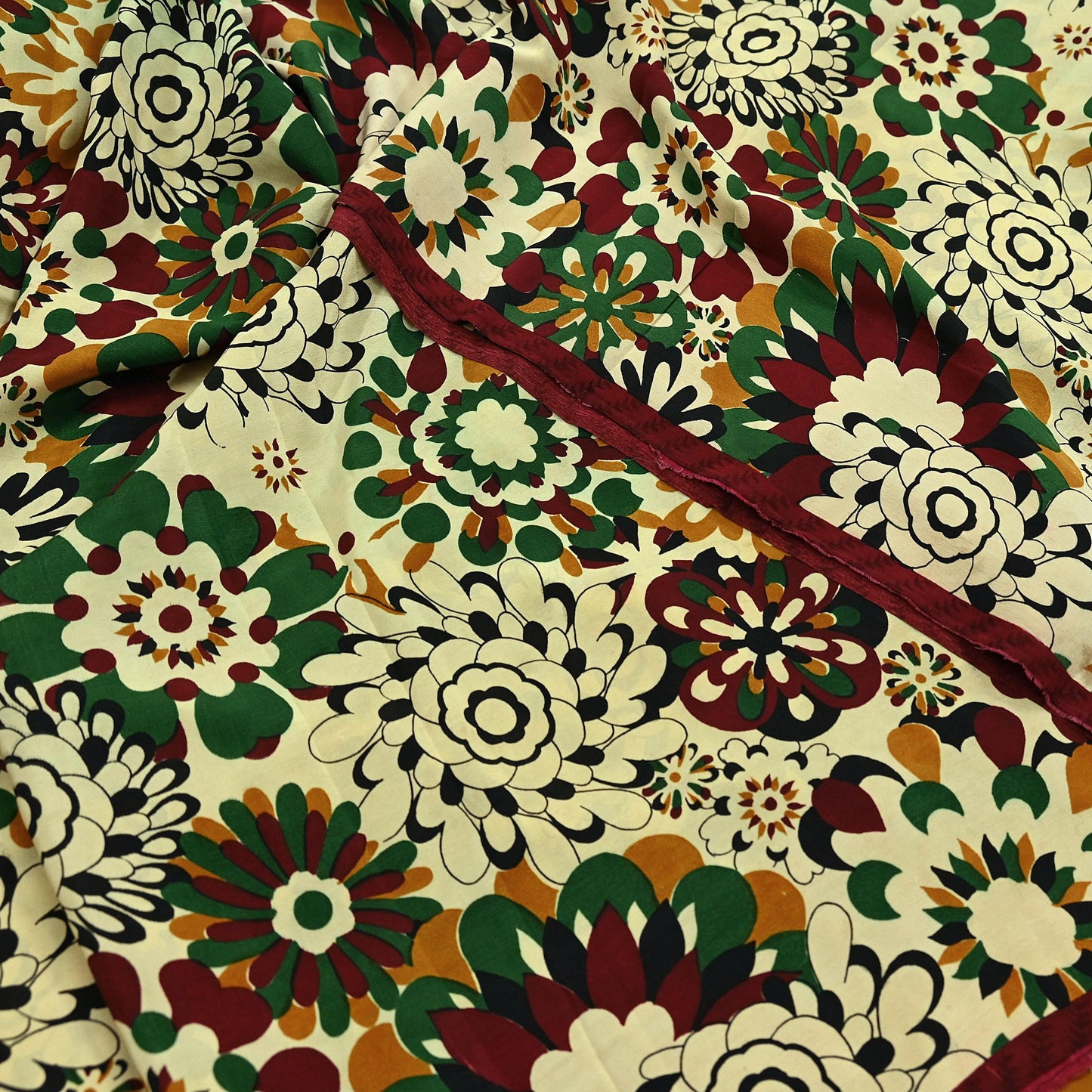 Indian Vintage Pure Crepe Silk Saree | Floral Print | 5 Yards | Soft Sewing Fabric for Dressmaking, Quilting, Crafting & Upcycling